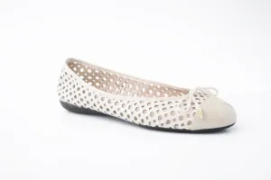 PAUL MAYER - BRANDY - SIZE 8.5 - PATENT MARFIL NAPPA MARFIL