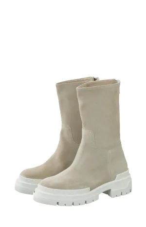 Sturdy suede boots with zipper and rubber soles - Birch Sand