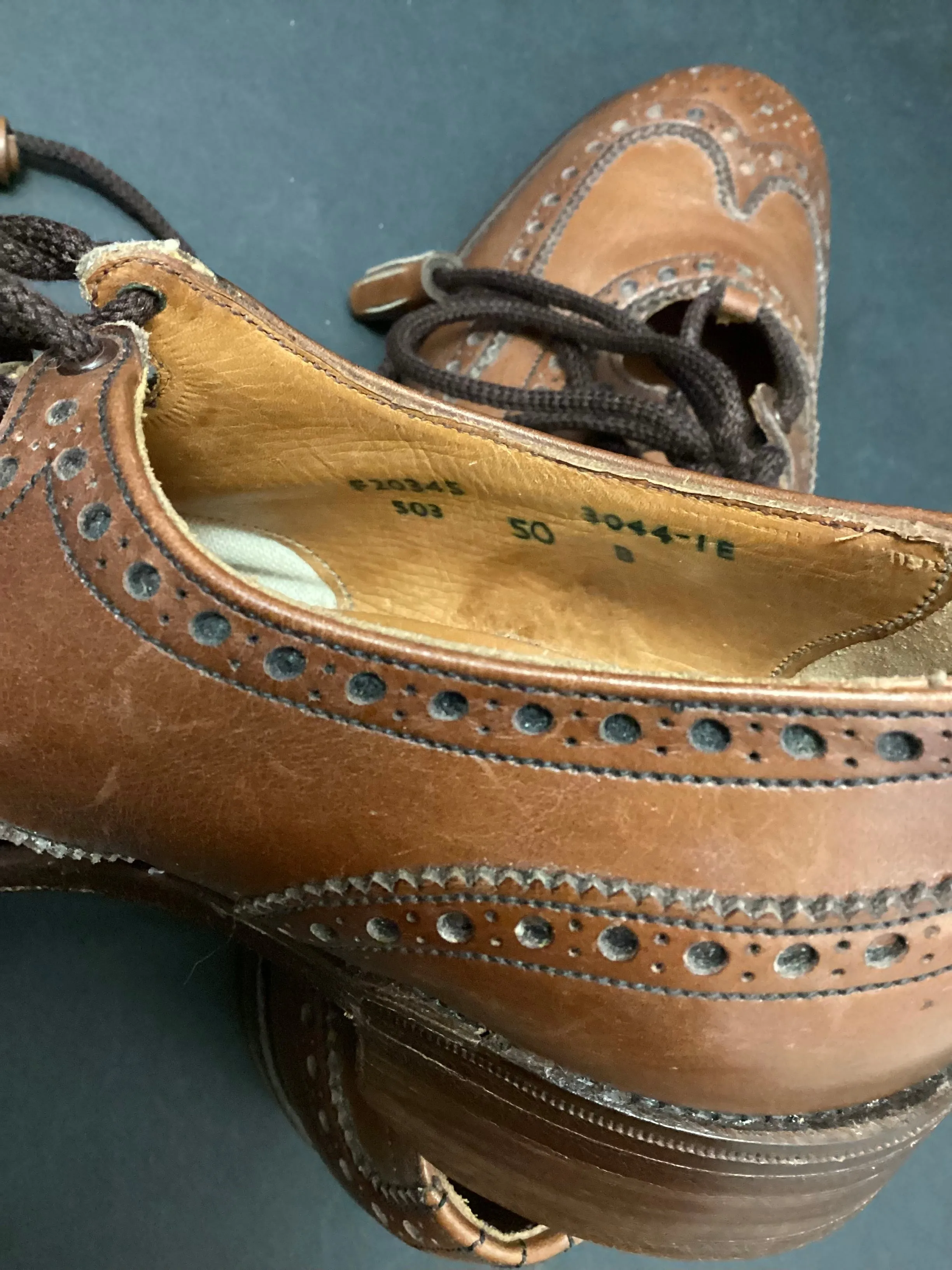 Swan Crockett & Jones Tan Leather Brouge Shoes size 3