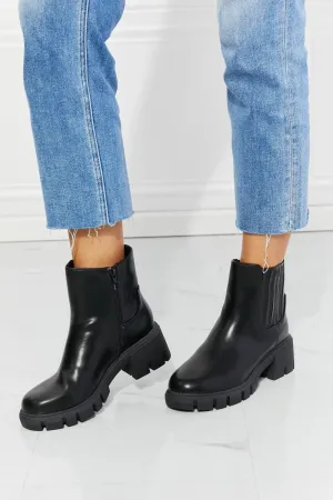 Vegan Leather Lug Sole Chelsea Boots in Black