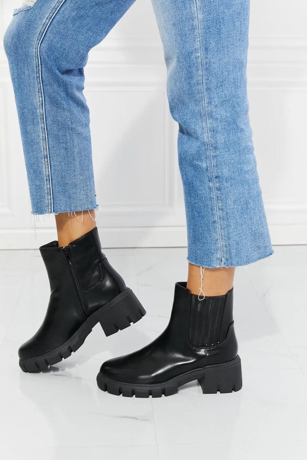 Vegan Leather Lug Sole Chelsea Boots in Black